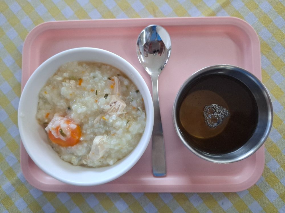 부드러운 죽 식사